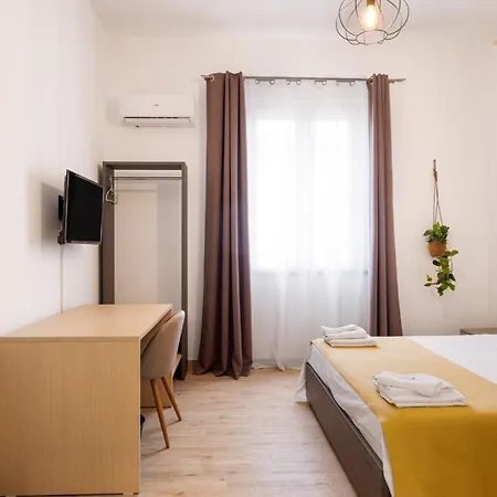 Sister's Guest house *